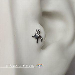 Labret estrela tripla - Titânio ASTM F-136