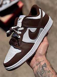 DUNK "MARROM"