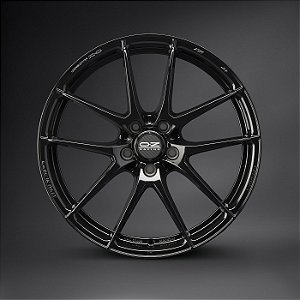 OZ Leggera HLT Gloss Black 5x112 19x9 ET42 Para Audi RS3/TT RS