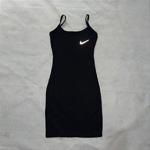 vestido colado nike