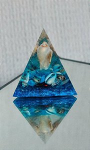 Pirâmide Orgonite de 3 lados