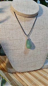 Colar Pingente Gota Quartzo Verde a Pedra da  Cura e Purificação