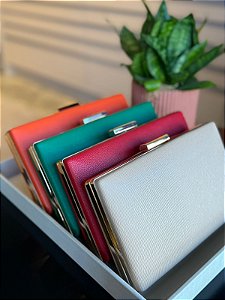 CLUTCH FILETE DOURADO