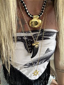 Colar Longo Dente Preto