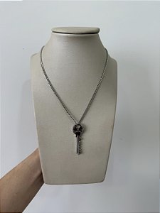 Colar Chave Prateado