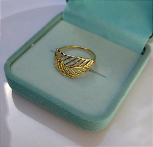 Anel Folha Vazada Ouro 18k