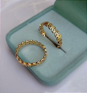 Anel folhinhas vazadas Ouro 18k