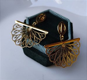 Brinco Leque Rendado