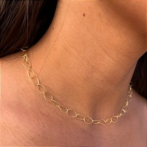 Choker Trabalhada Em Gota Com Banho De Ouro
