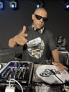 Camiseta 50 anos do hip hop