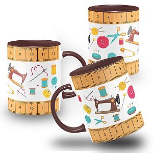 Caneca de Profissão Costureira , Artesã , Fita Métrica Personalizada com Nome