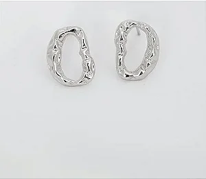 Brinco Círculo Amassado