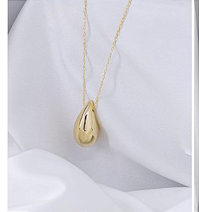 Colar longo Gota dourada grande