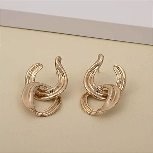 Brinco Elos Chapa Lisa Banho Ouro 18K