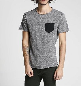Camiseta com bolso Algodão