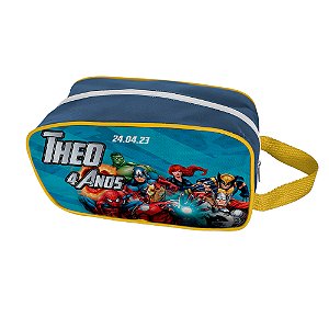 AL235 - Brinde Porta Chuteiras Nylon Infantil - Tema Os Vingadores