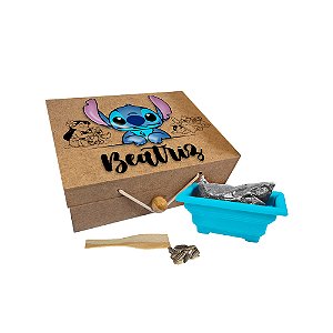 AL154 - Lembrancinha Cultivo Caixa mdf Personalizada com dtf e Flores - Tema Lilo e Stitch
