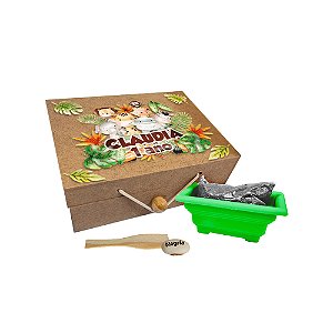 AL155 - Lembrancinha Jardinagem com Caixa mdf e Semente Gravada - Tema Safári Infantil