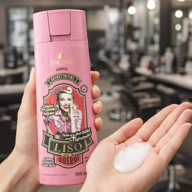 Textura perolada do Shampoo BARROMINAS Liso Que Te Quero com Linhaça, Queratina, Argan e Monoi