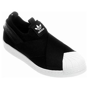 tenis adidas feminino fechado