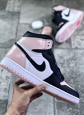 Tênis Nike Air Jordan 1 Retro High OG Chicago Lost and Found