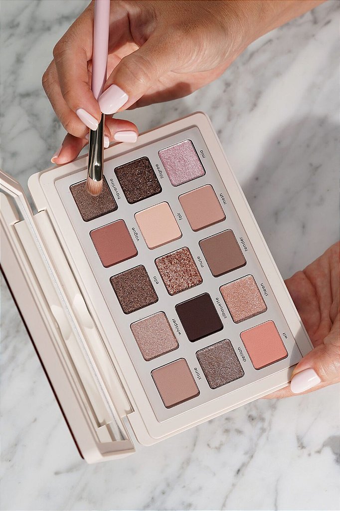 Natasha Denona I Need a Nude Eyeshadow Palette - Try it