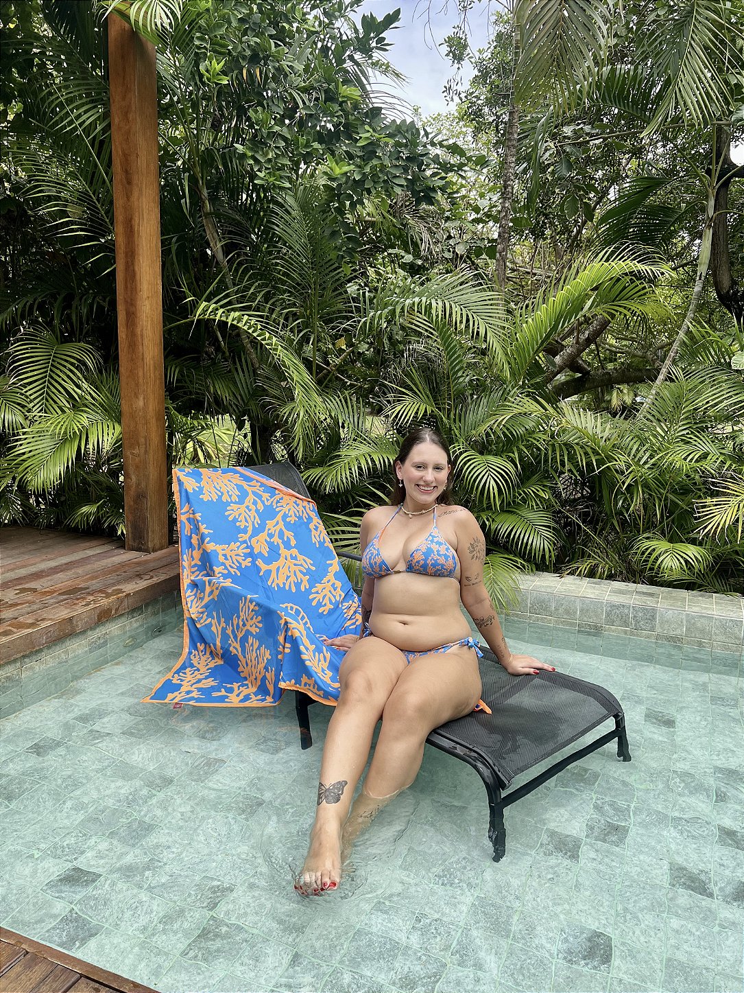 Canga de Praia Pareô Coral Laranja Marétoa