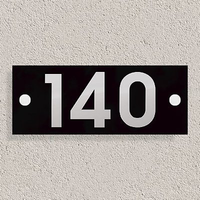 Placa de Acrílico Residencial com 3 Números de Inox
