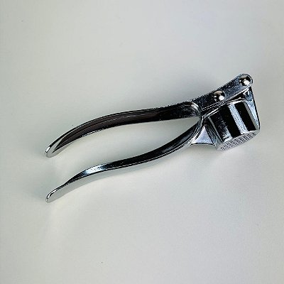 Espremedor Amassador Profissional de Alho em Aço Inoxidável