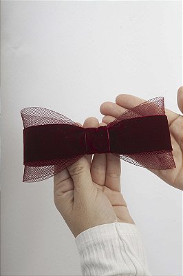 JC Laço Lis Crinol e Veludo Vermelho