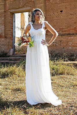 Vestido branco longo para casamento diurno