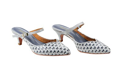 Scarpin Génova Cinza