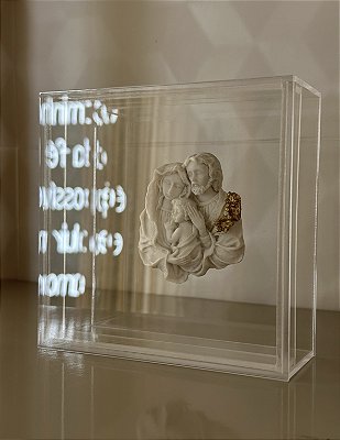 Medalha Sagrada Família em Caixa de Acrílico
