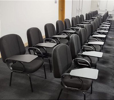 Cadeira auditório universitária Diretor reforçada espuma lombar