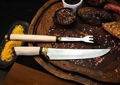 Kit para Churrasco 9" Zakharov Prime Bull Cabo de Osso + Garfo no Estojo de Madeira