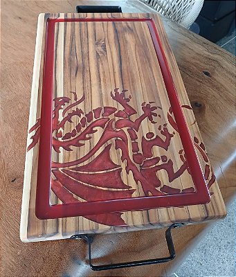 TABUA DE CORTE PARA CARNE EM MADEIRA TECA COM RESINA