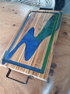 TABUA DE CORTE DE CARNE EM MADEIRA TECA E RESINA