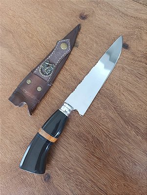 FACA ARTESANAL INOX CIRURGICO 7" CABO EM MADEIRA E RESINA