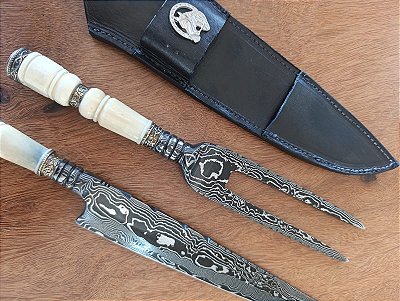 🔥 Kit Churrasco em Aço Damasco – Exclusividade e Sofisticação 🔥