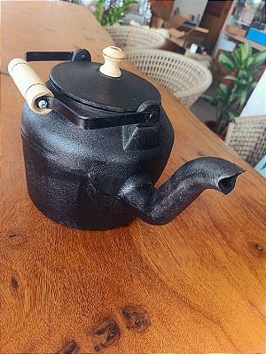 🫖 Chaleira de Ferro Fundido – 4 Litros