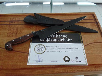 Faca gaúcha full tang 10” Forjada em aço carbono 5160, cabo sorocabano, madeira em Pau Brasil, fosfatizada.