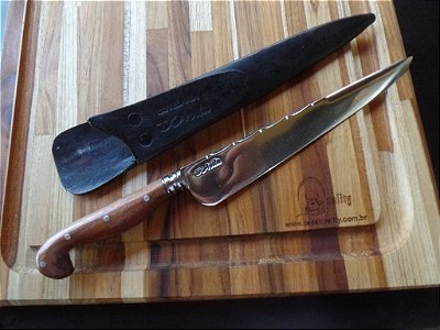 Faca gaúcha full tang 8” Forjada em aço carbono 5160, cabo sorocabano, bainha em couro, madeira de jatobá.