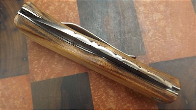 Canivete 4,5” Forjado em aço carbono , cabo em madeira nobre, brut forj