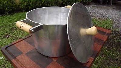 Caldeirão Alumínio Fundido 23,5 cm