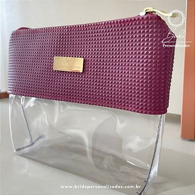 Nécessaire Cristal Marsala com Plaquinha Personalizada gravada a Laser