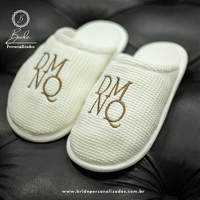 Pantufa de Piquet Branca Personalizada com Logomarca bordada + de 30 Pares