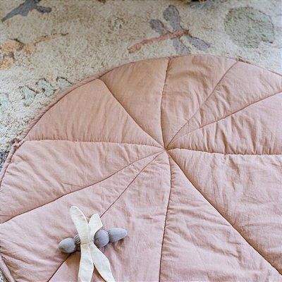 Play Mat Water Lily Vintage Nude 95 x 95 cm