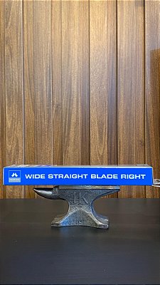 Rinete Wide Straight Blade