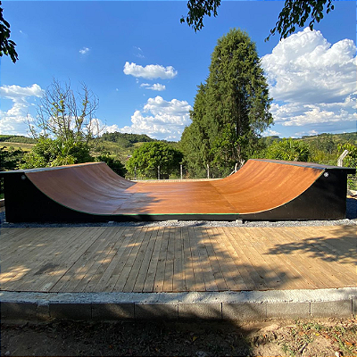 MINI RAMP 7m x 4m x 1m