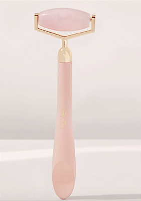 TARTE Only Here maracuja C-tighter™ face roller